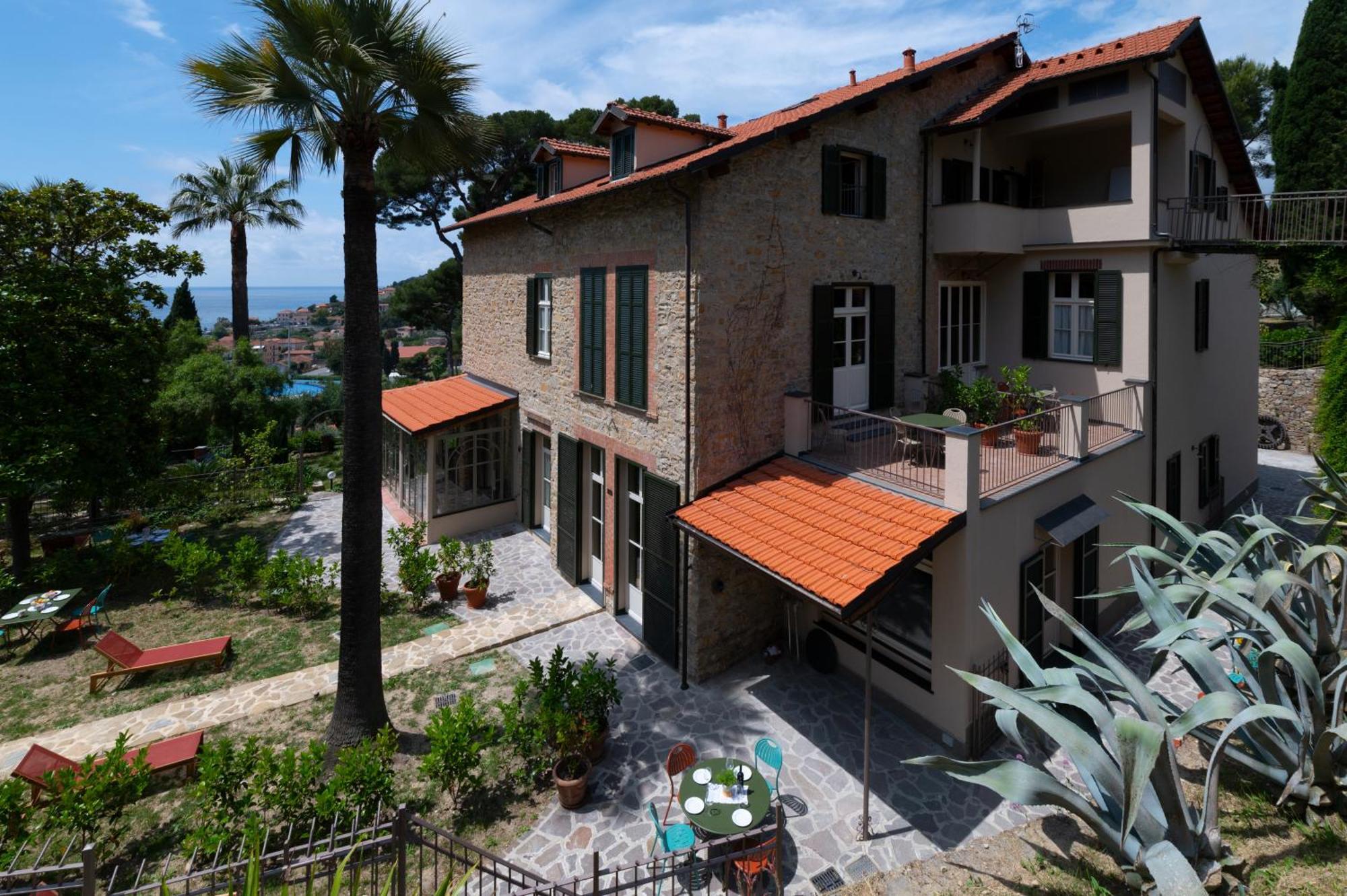 Villa Rappis Imperia Exterior foto