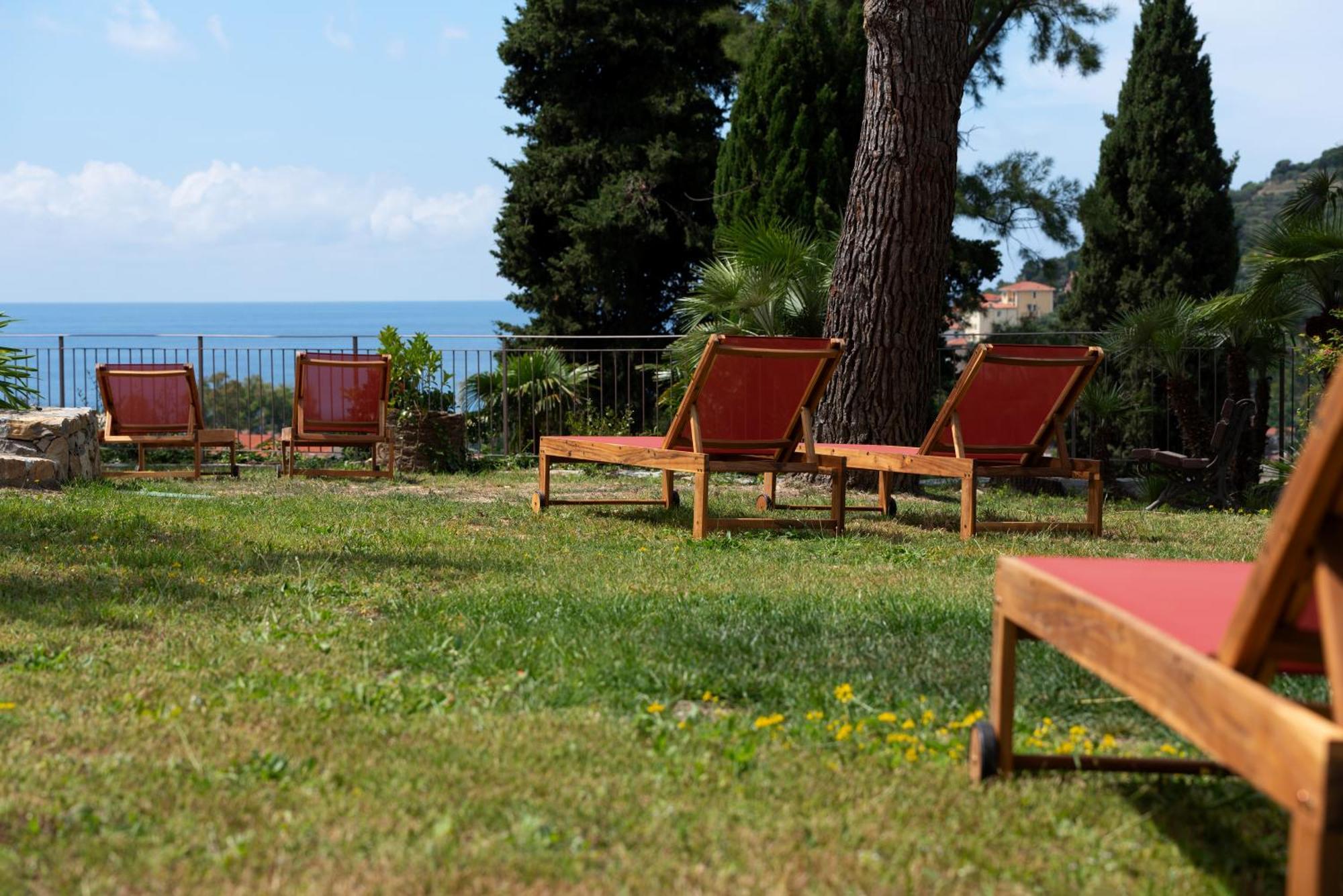 Villa Rappis Imperia Exterior foto