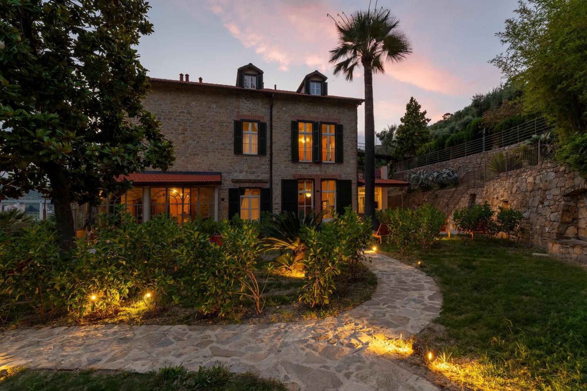 Villa Rappis Imperia Exterior foto