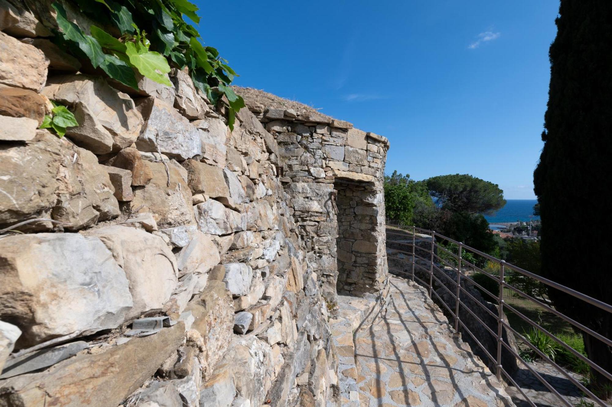 Villa Rappis Imperia Exterior foto